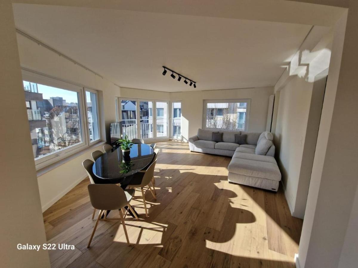 Luxury Renovated 3 Rooms Apartment Oostende Buitenkant foto